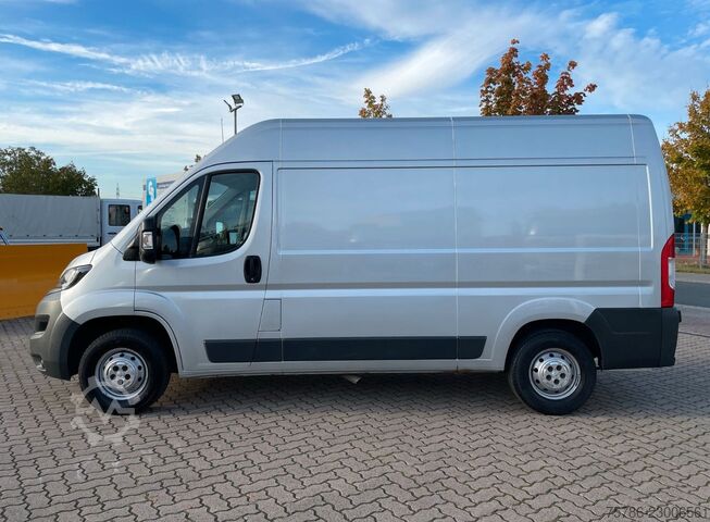 Kastenwagen hoch PEUGEOT Boxer 335 KA L2H2/ 96kw/ AC/ RFK/ E-Paket/ AHK
