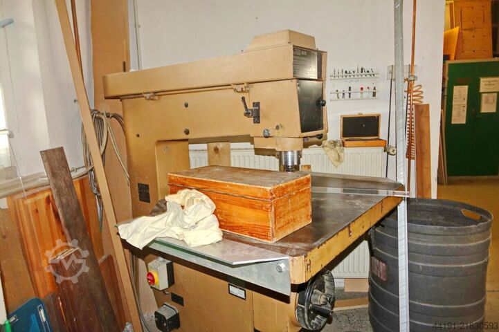 Router SCM R 8 SCM R 8