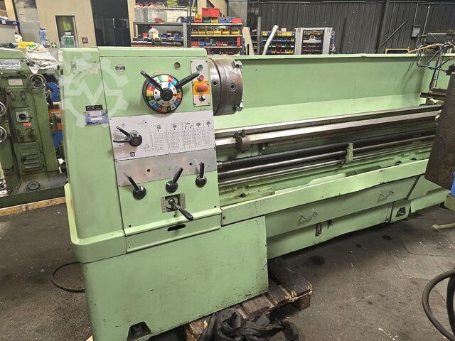 Universal lathe Colchester Mastiff 1400