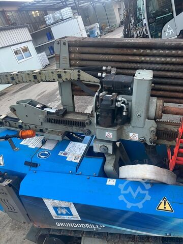 Drilling machine Tracto-Technik Grundodrill 4X