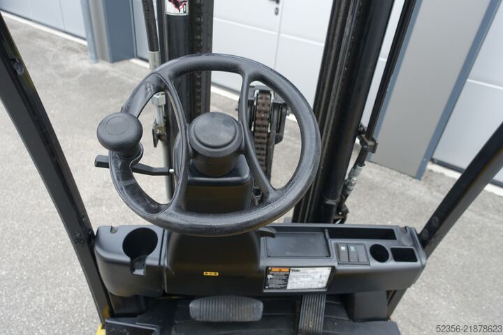 Forklift Yale ERP13VT SWB 1,5t 4,9m Triplex