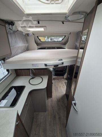 Semi-integrated camper CARADO Edition25 T Ford 338