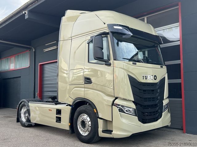 Standard tractor unit IVECO S-WAY AS440S49 Intarder ALCOA NAVI Aerokit 2xPTO