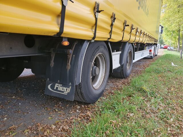 Flatbed curtainsider semi-trailer Fliegl Mega Runner "Twin 200"