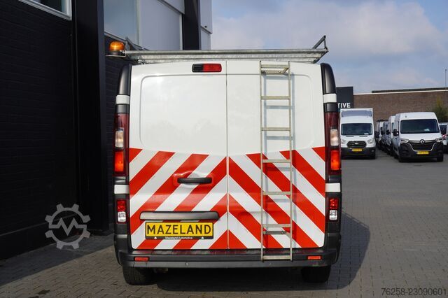 Renault Trafic 2.0 Blue dCi 130PK - Airco - Navi - Cruise - €16.900,- Excl. Renault Trafic 2.0 Blue dCi 130PK - Airco - Navi - Crui...