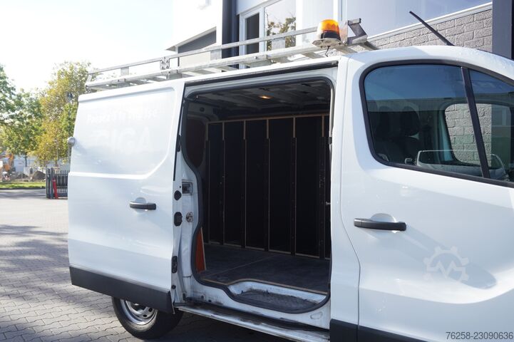 Renault Trafic 2.0 Blue dCi 130PK - Airco - Navi - Cruise - €16.900,- Excl. Renault Trafic 2.0 Blue dCi 130PK - Airco - Navi - Crui...