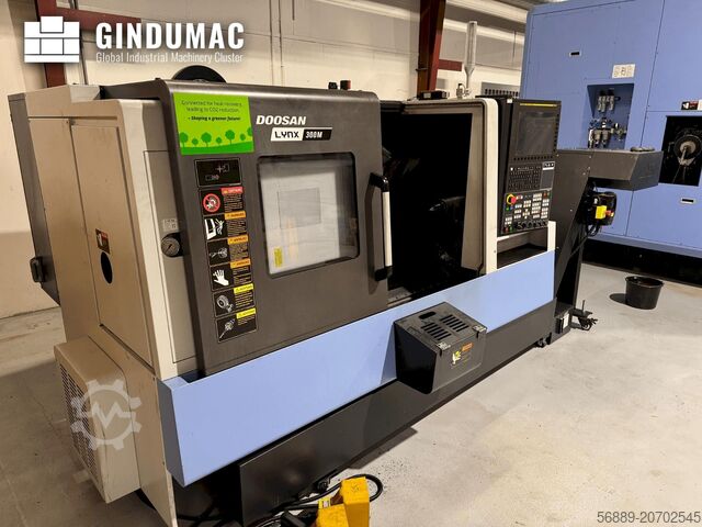 Horizontal-Drehmaschine DOOSAN LYNX 300M