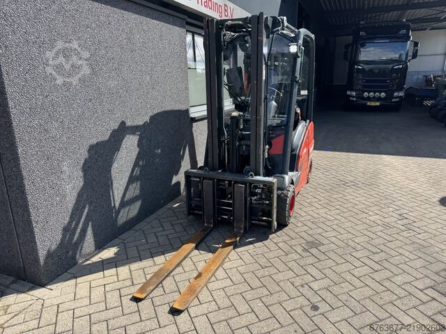 Linde H20T-01 Triplex 460 Freelift / Sideshift / Fork Positioner LPG 2016 LINDE H20T-01 Triplo 460 Freelift / Sideshift / Vorkversteller LPG 2016