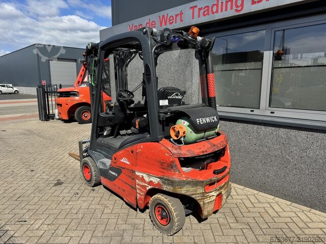 Linde H20T-01 Triplex 460 Freelift / Sideshift / Fork Positioner LPG 2016 LINDE H20T-01 Triplo 460 Freelift / Sideshift / Vorkversteller LPG 2016