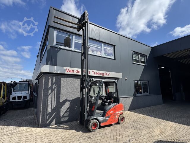 Linde H20T-01 Triplex 460 Freelift / Sideshift / Fork Positioner LPG 2016 LINDE H20T-01 Triplo 460 Freelift / Sideshift / Vorkversteller LPG 2016