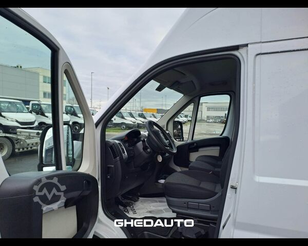 Minibus FIAT DUCATO PASSO LUNGO METANO