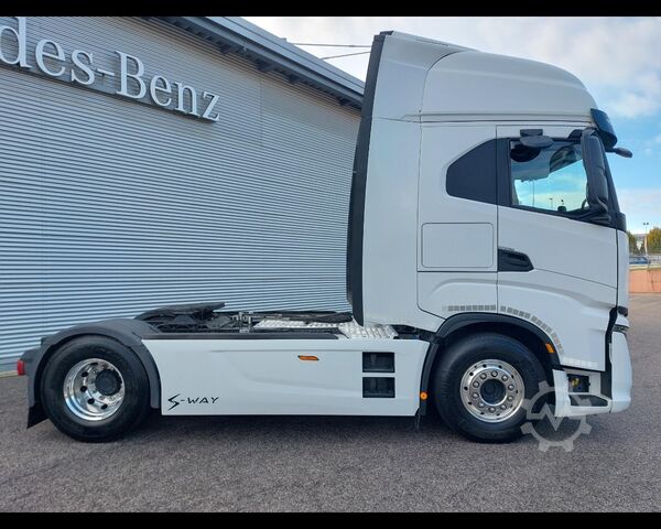 Standard tractor unit IVECO S-Way AS 440.180 - S-Way AS 440.180 4x2 C13 S51T/FP hi-tronix