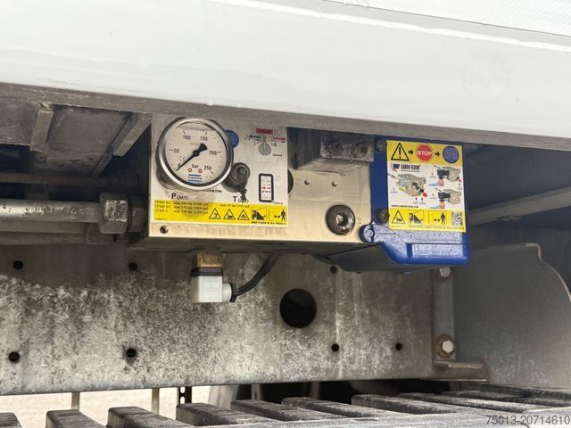 Auflieger mit Walkingfloor KNAPEN 92 cbm, Liftachse, 10 mm, MIETEN?