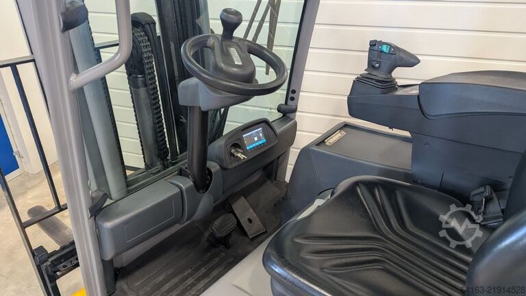 Electric 3-wheel forklift Jungheinrich EFG 220 GE120-480DZ