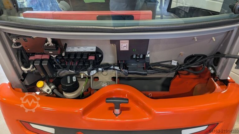 Electric 3-wheel forklift Jungheinrich EFG 216k neuwertig