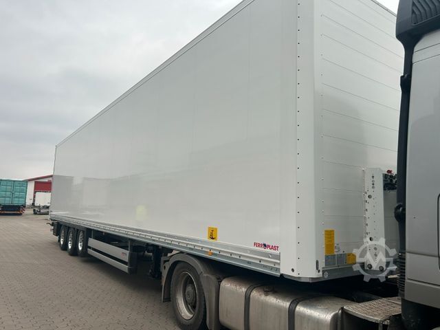 Kofferauflieger SCHMITZ CARGOBULL Mega Koffer - Trockenfrachter FERROPLAST