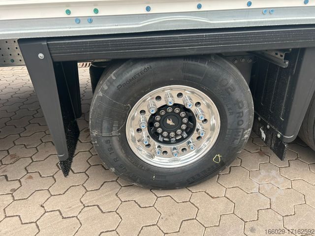 Kofferauflieger SCHMITZ CARGOBULL Mega Koffer - Trockenfrachter FERROPLAST