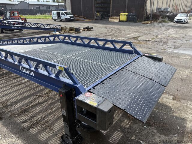 Mobile docking ramp, dock ramp, Mobile ramp, loading ramp, dock ramp 8 tons