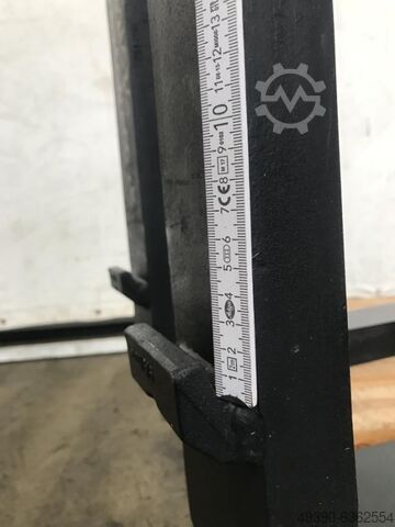 Forklift forks, fork tines, forklift tines with anti-slip coating  FEM 2 Form B