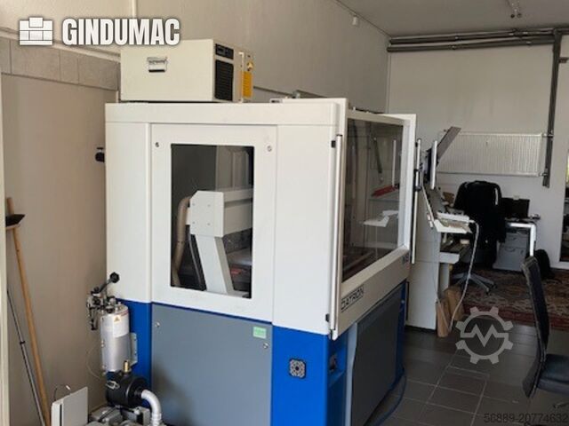 VERTIKALES BEARBEITUNGSZENTRUM Datron M8