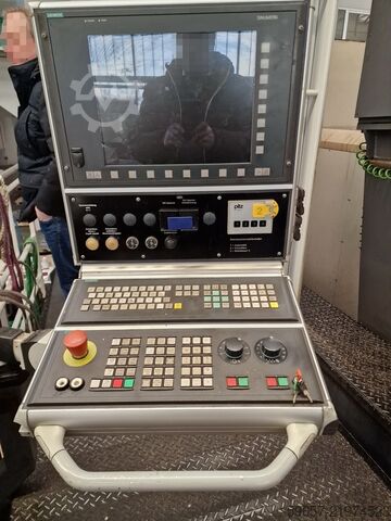 5-axis CNC machining center AXA VPC 2800 U