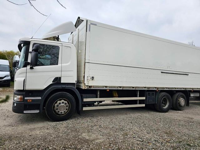 Beverage truck SCANIA P400 mit Orten Schwenkwand und Orten Schwenkwand