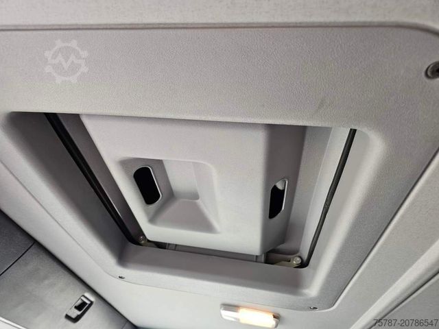 Beverage truck SCANIA P400 mit Orten Schwenkwand und Orten Schwenkwand