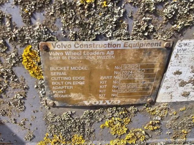 Sonstige Volvo Schwergutschaufel