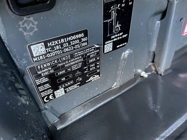 Electric 3-wheel forklift Linde E16C-02