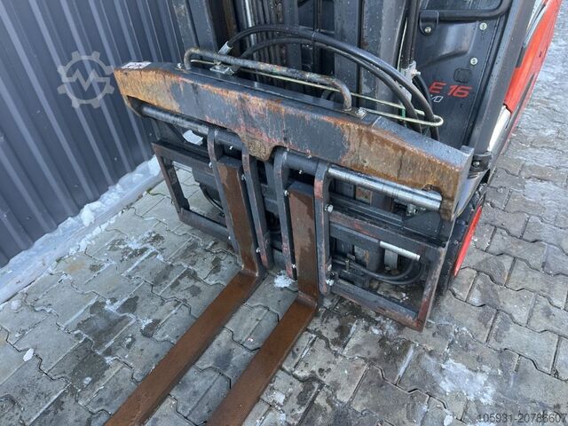 Electric 3-wheel forklift Linde E16C-02