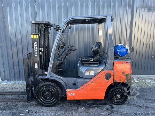 LPG Forklifts Toyota 8FGF25