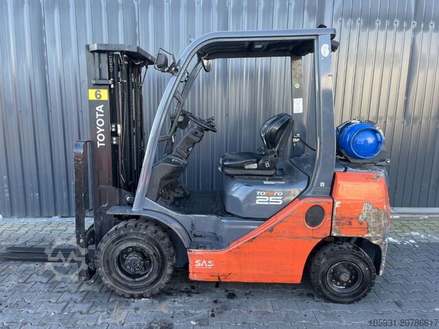 LPG Forklifts Toyota 8FGF25