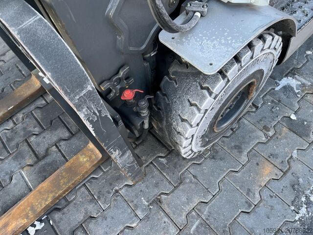 Treibgasstapler Still RX70-25T