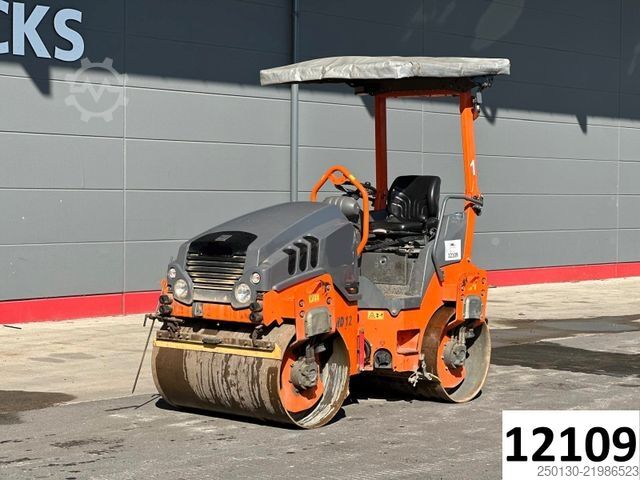 Single drum roller HAMM HD12 VV Tandemwalze
