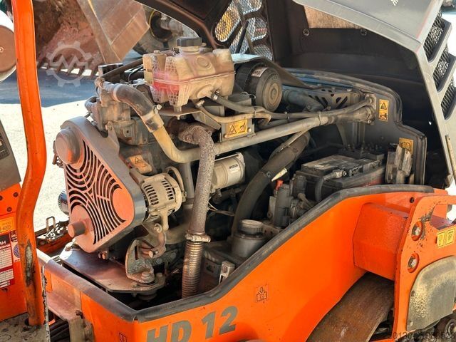 Single drum roller HAMM HD12 VV Tandemwalze