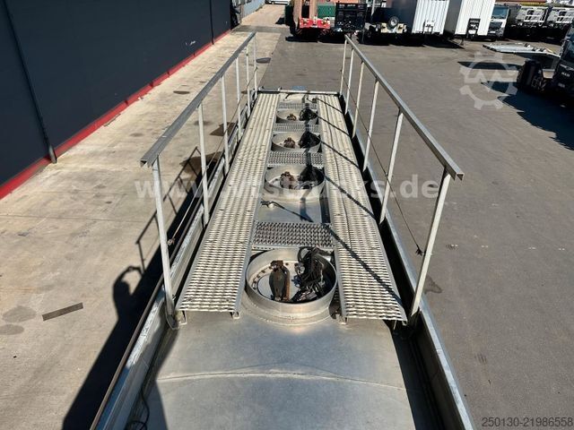 Tanker semitrailer  WILLIG 4 Kammern Tanker/Diesel/TRIDEC/SENING 33