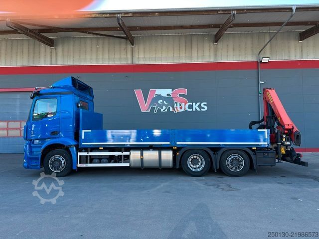 Flatbed truck MERCEDES-BENZ Actros 2551 6x2 LL/PALFINGER+ Ackermann AH/ Glas