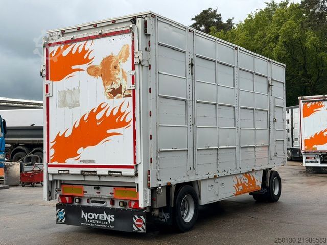 Horse transport trailer PEZZIOLI RBA 31 3.Stock + Aggregat/Hubdach/Rampe