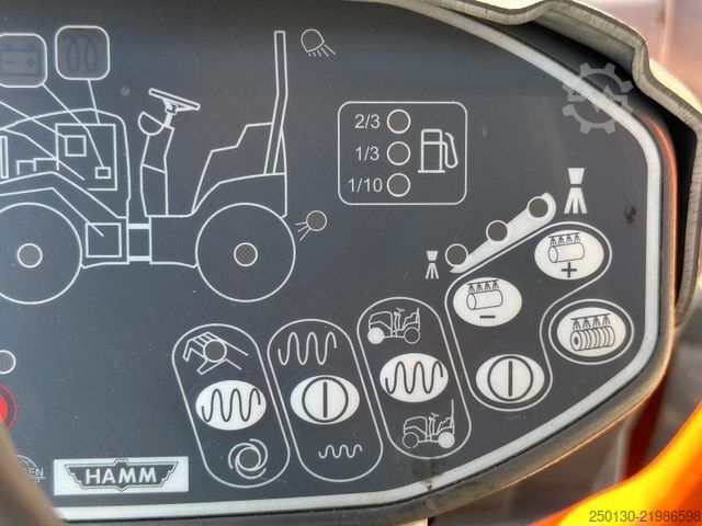 Single drum roller HAMM HD12 VV Walze