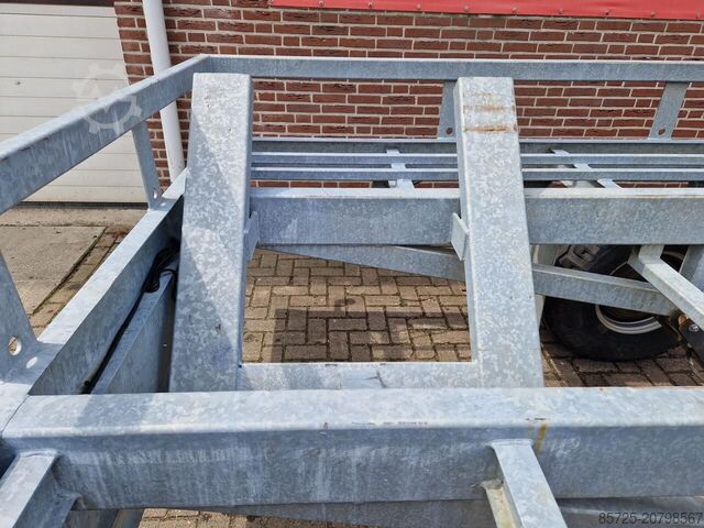 Verzinkte bakkenwagen  Verzinkte bakkenwagen