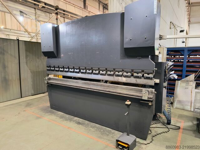 Press brake 160T/3M MTP Poland Metal Technics 3200/160 E200