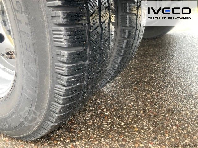 Transporter mit Koffer IVECO 70C18HA8/P - Koffer/LBW - 3,2 to Nutzlast