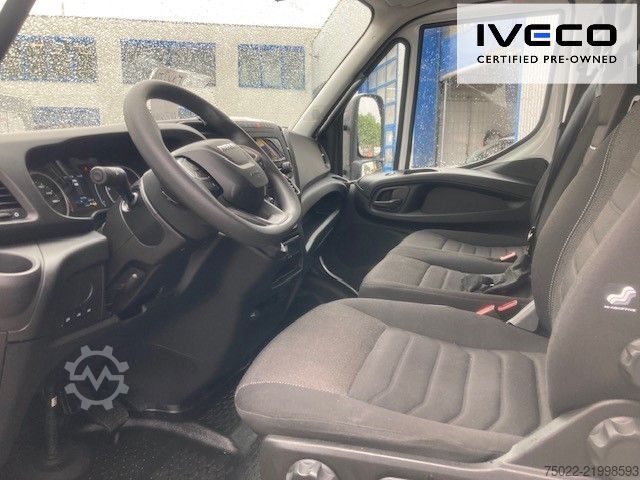 Transporter mit Koffer IVECO 70C18HA8/P - Koffer/LBW - 3,2 to Nutzlast