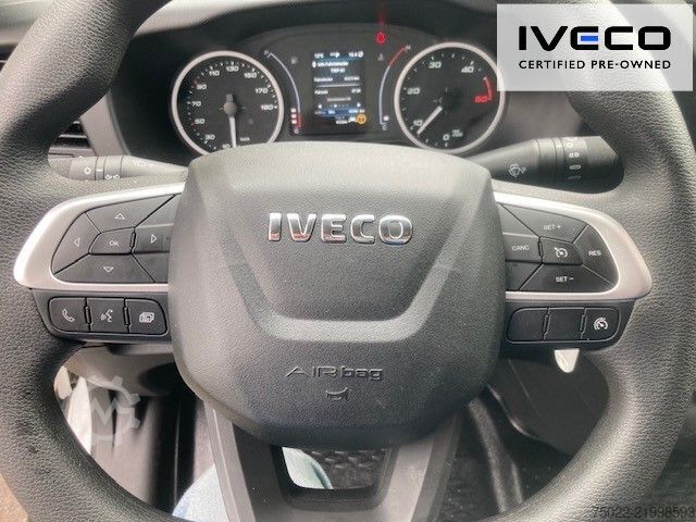 Transporter mit Koffer IVECO 70C18HA8/P - Koffer/LBW - 3,2 to Nutzlast