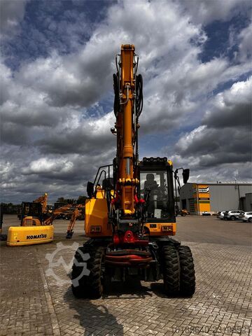 Komatsu PW138MR-11E0 Komatsu PW138MR-11E0
