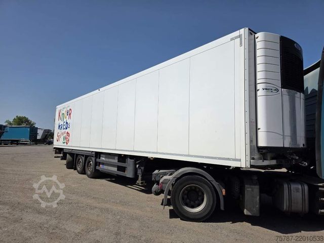 Reefer semitrailer SCHMITZ CARGOBULL Tiefkühler, 3 Kammern, Lenkachse, Carrier Vector
