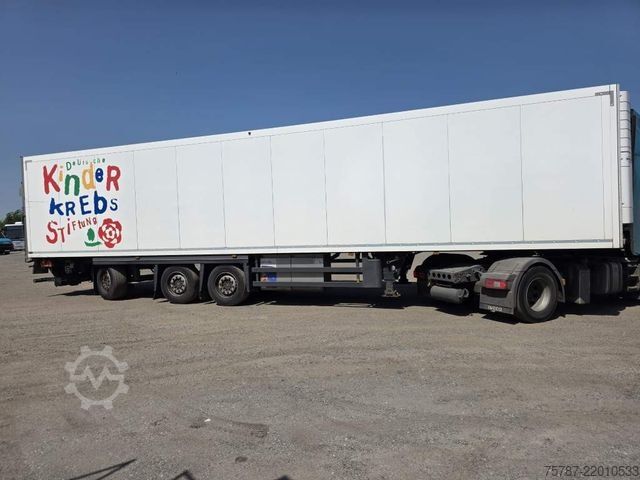 Reefer semitrailer SCHMITZ CARGOBULL Tiefkühler, 3 Kammern, Lenkachse, Carrier Vector