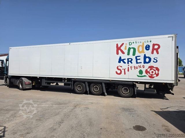 Reefer semitrailer SCHMITZ CARGOBULL Tiefkühler, 3 Kammern, Lenkachse, Carrier Vector