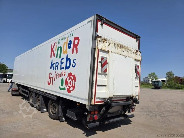 Reefer semitrailer SCHMITZ CARGOBULL Tiefkühler, 3 Kammern, Lenkachse, Carrier Vector