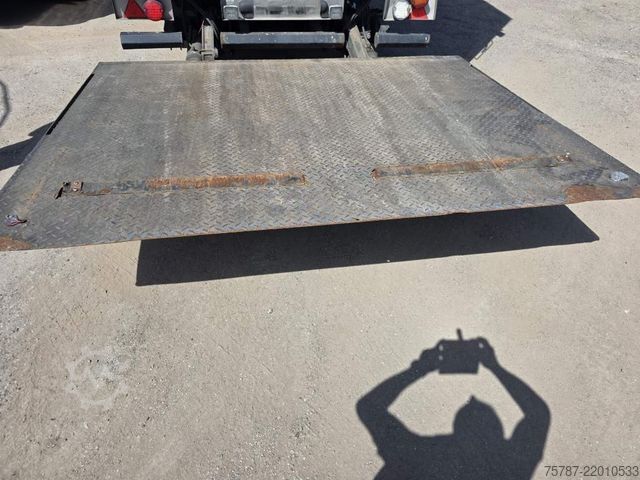 Reefer semitrailer SCHMITZ CARGOBULL Tiefkühler, 3 Kammern, Lenkachse, Carrier Vector